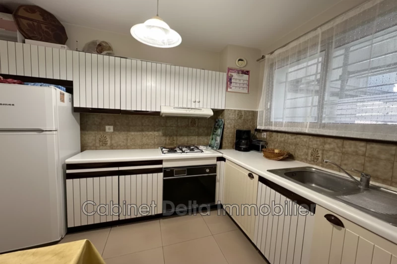 Location appartement Sanary-sur-Mer Location appartement Sanary-sur-Mer