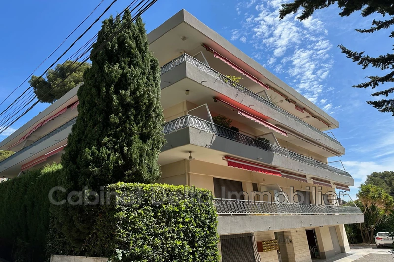 Location saisonnière appartement Sanary-sur-Mer  