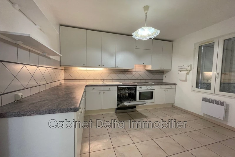 Location appartement Sanary-sur-Mer  