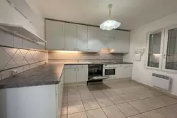 Location appartement Sanary-sur-Mer  