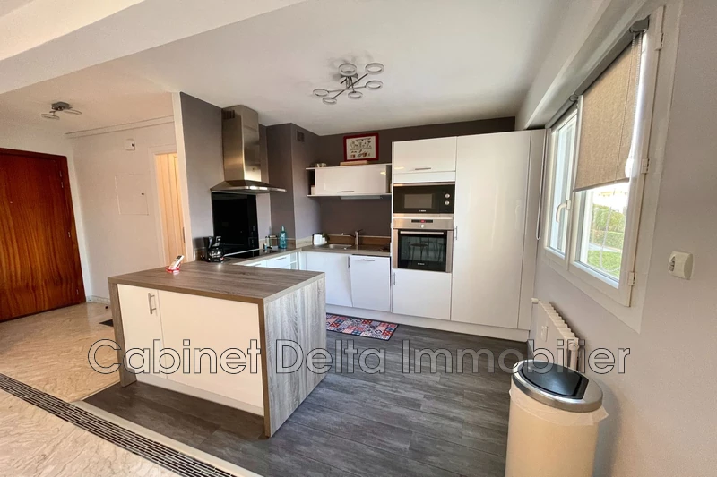 Location saisonnière appartement Sanary-sur-Mer  