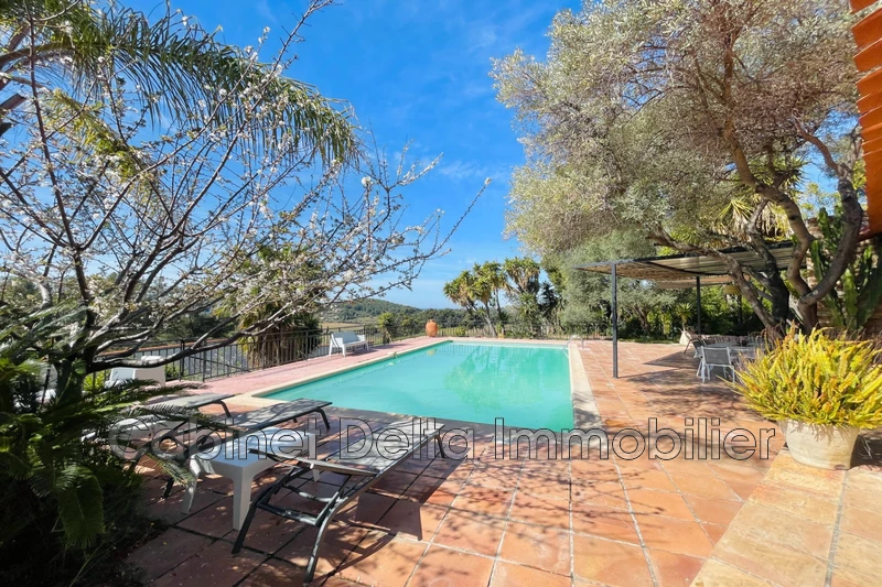 Location saisonnière villa Ollioules  