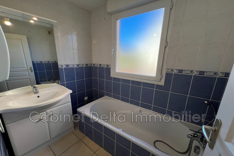 Photo n°4 - Location appartement Sanary-sur-Mer 83110 - 1 150 €