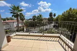 Location appartement Sanary-sur-Mer  