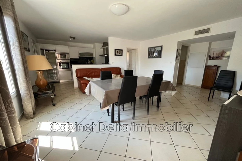Location appartement Sanary-sur-Mer  