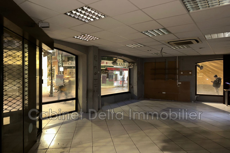 Photo n°2 - Commerce La Seyne-sur-Mer 83500 - 881 €