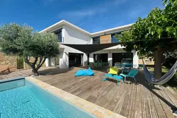 Photos  Maison Villa contemporaine à vendre Sanary-sur-Mer 83110