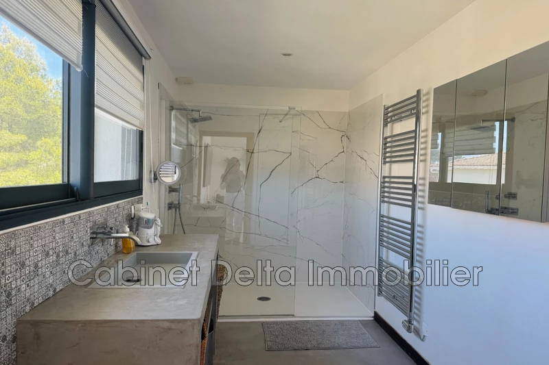 Vente villa contemporaine Sanary-sur-Mer  