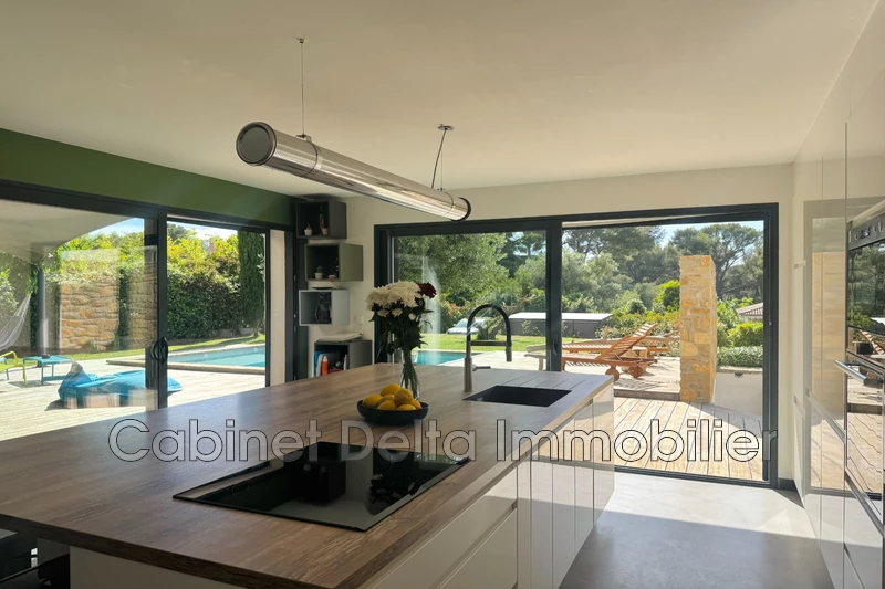 Vente villa contemporaine Sanary-sur-Mer  