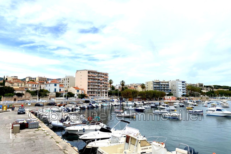 Photo n°1 - Vente appartement Toulon 83000 - 160 500 €