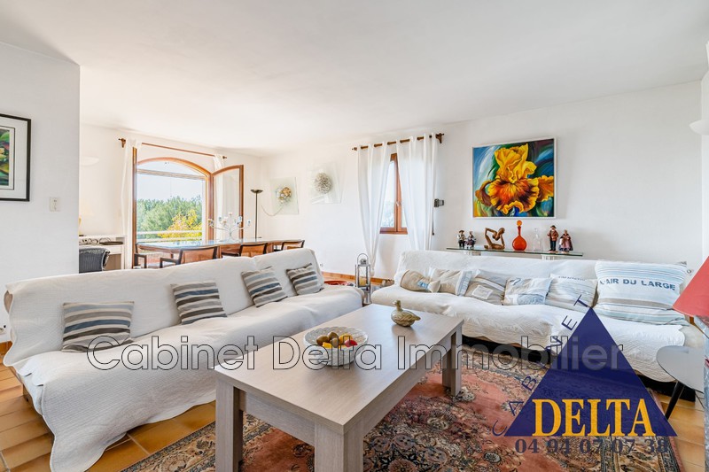 Photo n°3 - Vente Maison villa Saint-Cyr-sur-Mer 83270 - 1 790 000 €