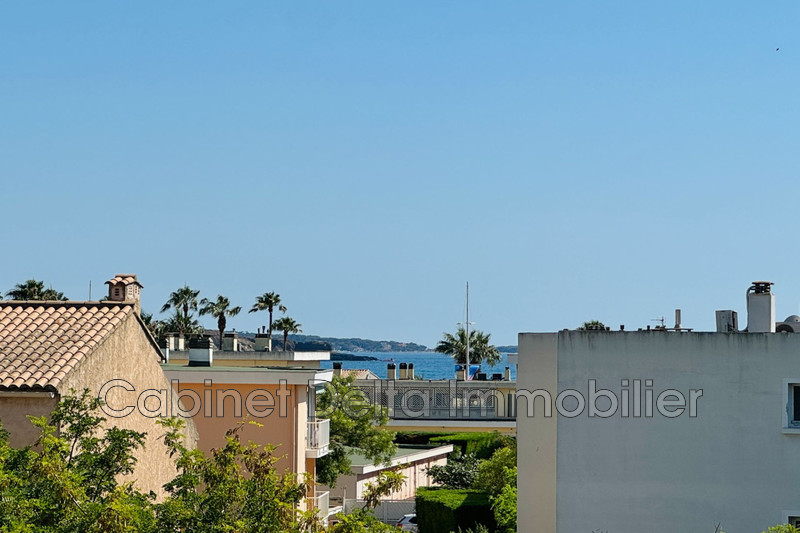 Photo n°2 - Vente appartement Sanary-sur-Mer 83110 - 272 500 €