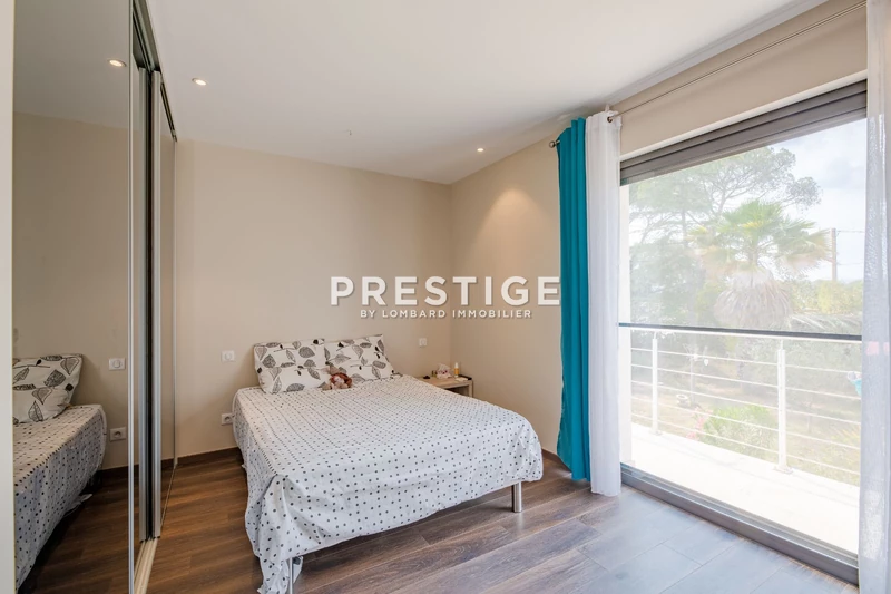 Vente propriété Roquebrune-sur-Argens  