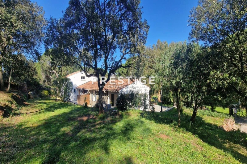 Vente villa Roquebrune-sur-Argens  