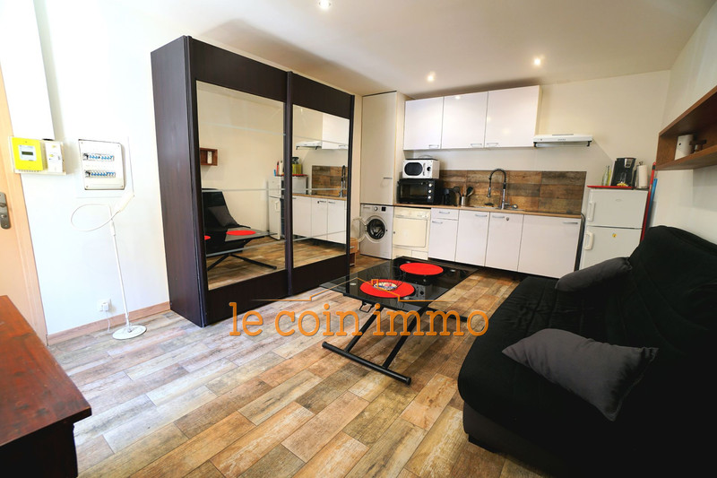 appartement  1 room  Vallauris   23 m² -   