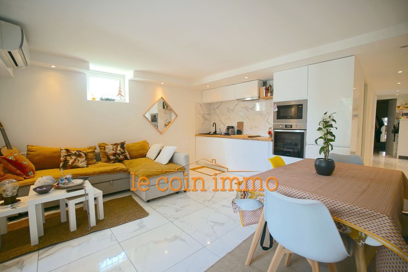 appartement  3 rooms  Antibes Peyregoue  58 m² -   