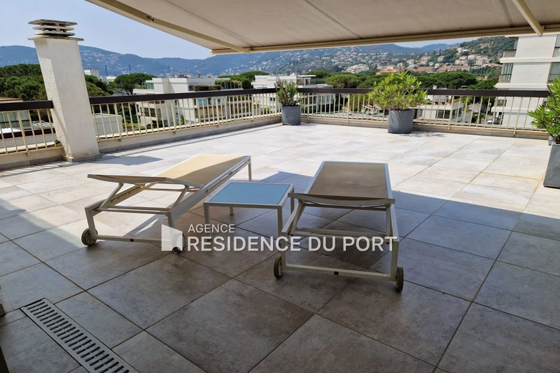 Location saisonnière appartement Mandelieu-la-Napoule  