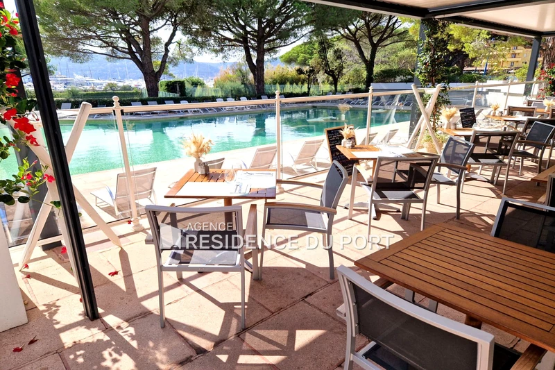 Location appartement Mandelieu-la-Napoule  