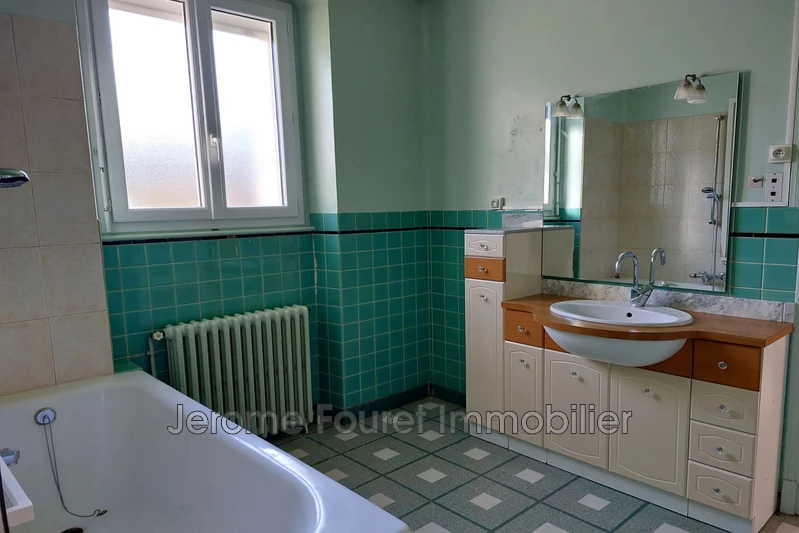 Location maison Montaignac-sur-Doustre Location maison Montaignac-sur-Doustre