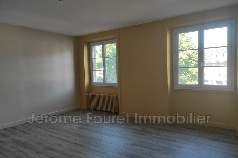 Location appartement Egletons  