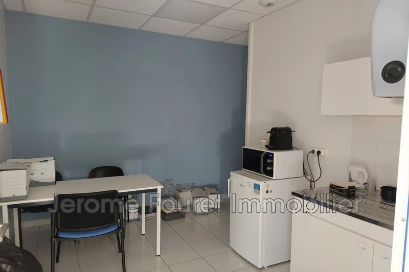 Professionnel locaux Egletons  