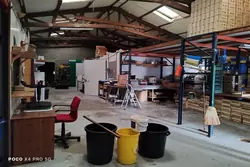 Professionnel entrepôt Meymac  