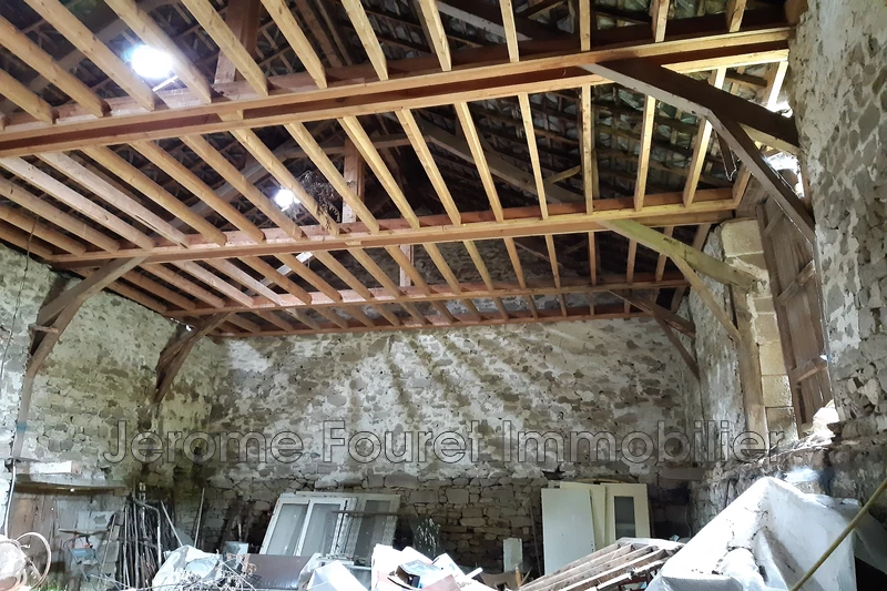 Vente grange Sarran  