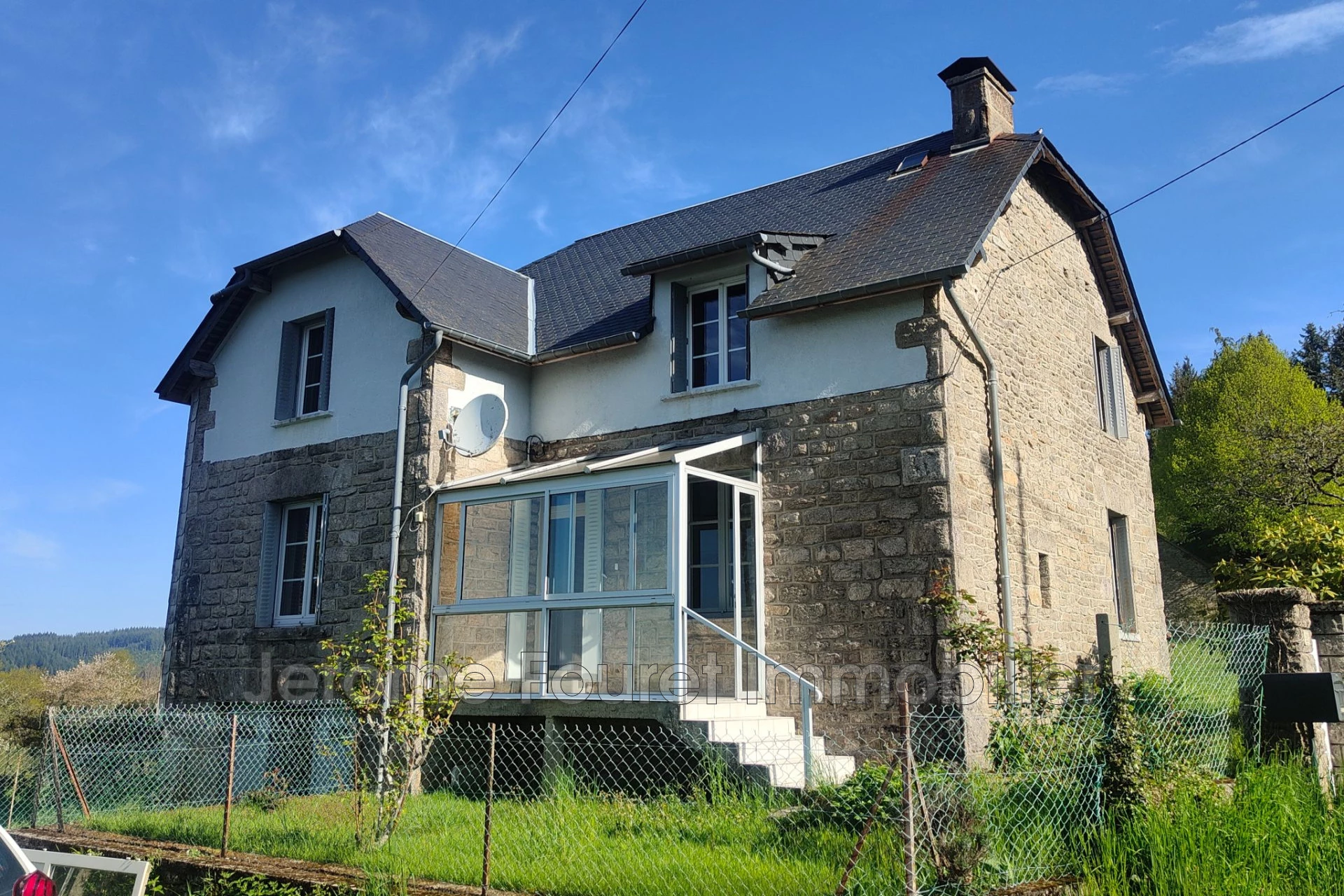 Maison 16 m² · à Saint Yrieix le Dejalat · 16 m² · 133 000 €