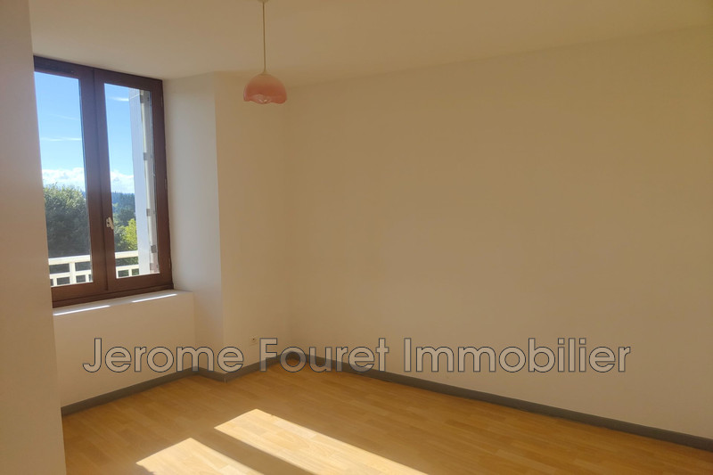 Vente immeuble Neuvic  