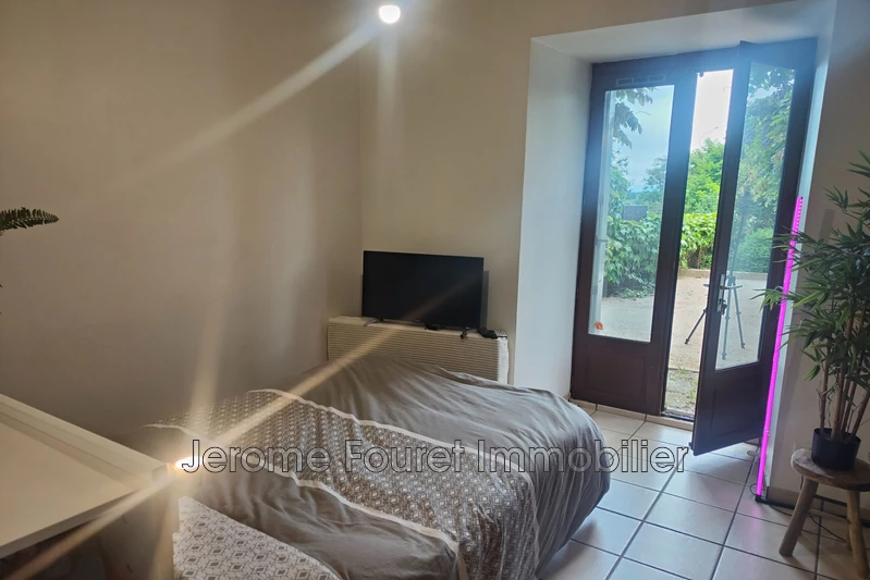 Vente immeuble Neuvic  