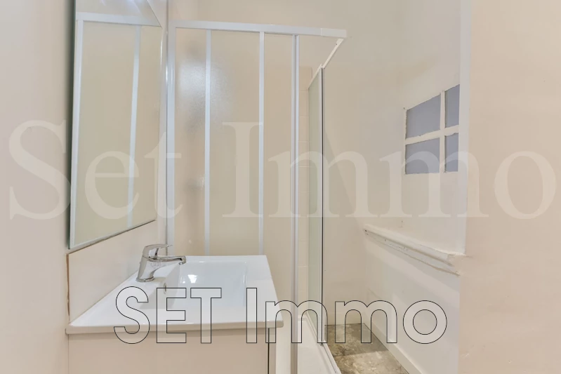 Professionnel local professionnel Uzès Professionnel local professionnel Uzès