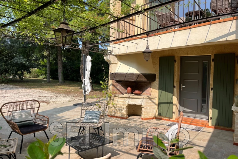 Vente maison de caractère Collias Vente maison de caractère Collias