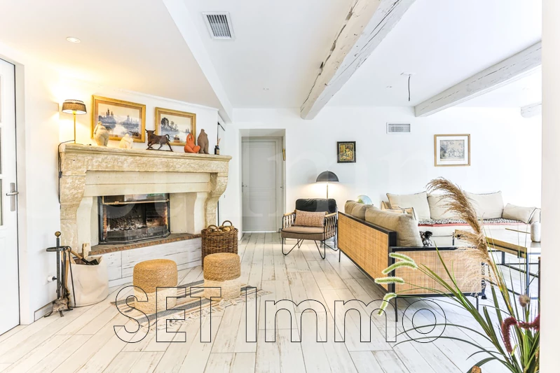 Vente maison de caractère Collias Vente maison de caractère Collias