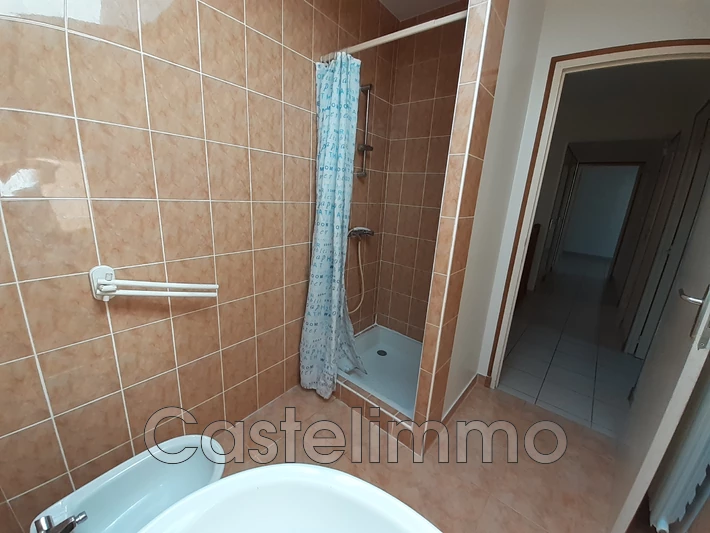 Location maison Lavit  