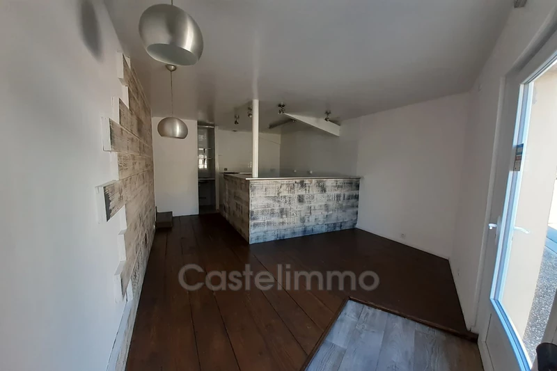 Professionnel local commercial Castelsarrasin  