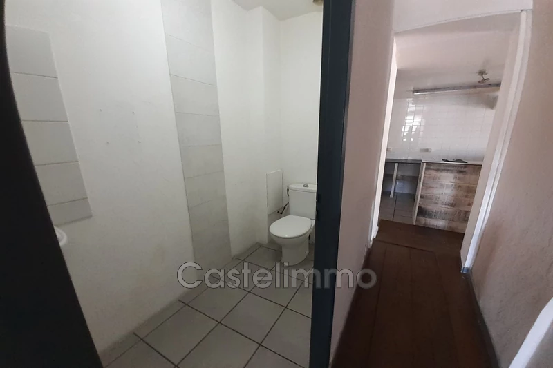 Professionnel local commercial Castelsarrasin  