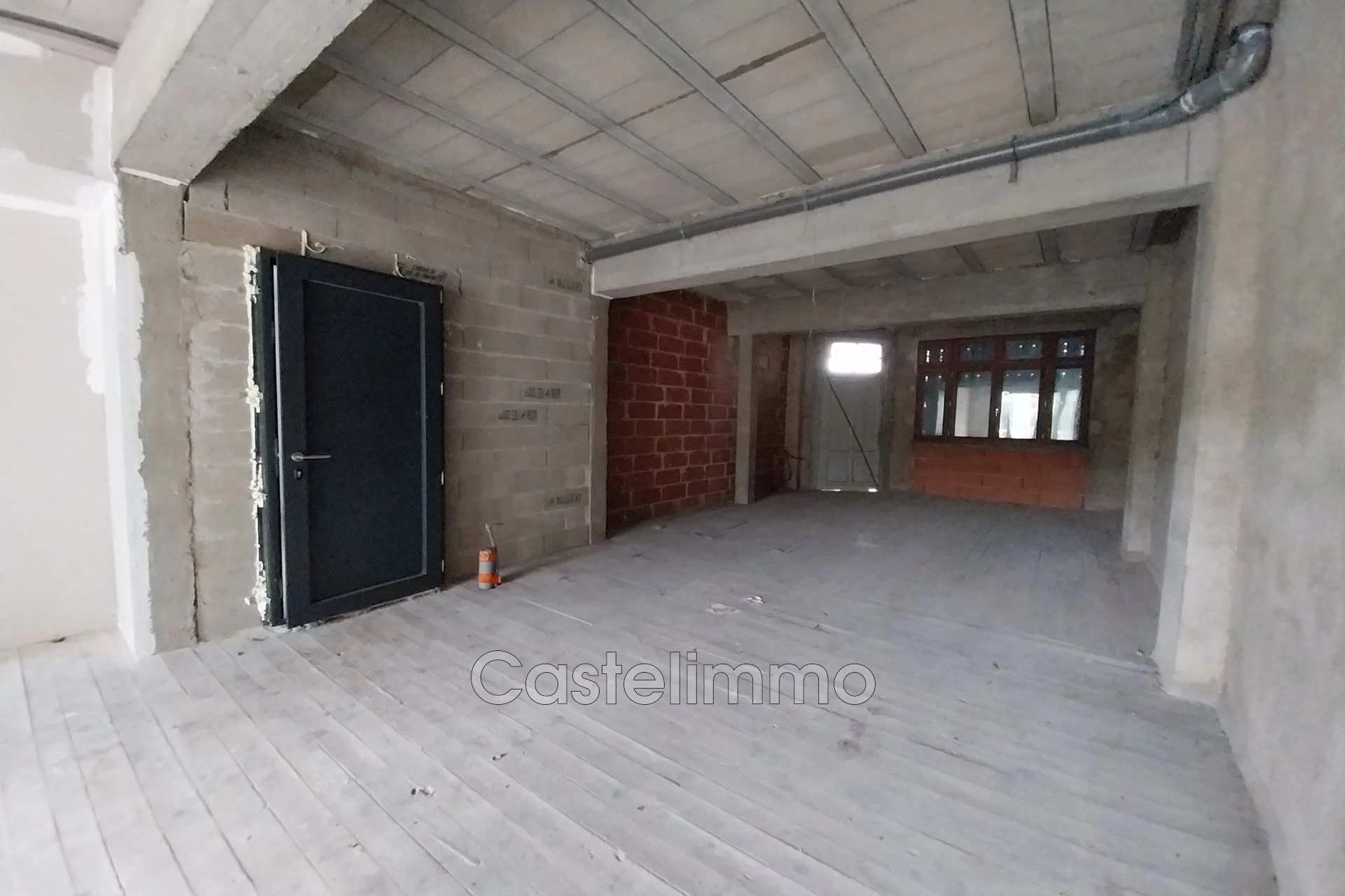 Local commercial 58 m² · à Montauban · 58 m² · 580 €/mois