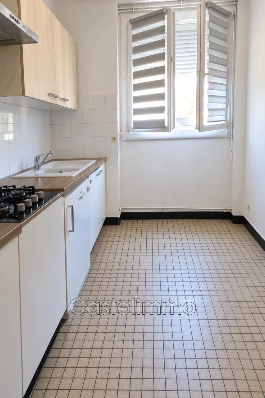 Maison 4 pièces 104 m² · à Moissac · 104 m² · 89 000 €
