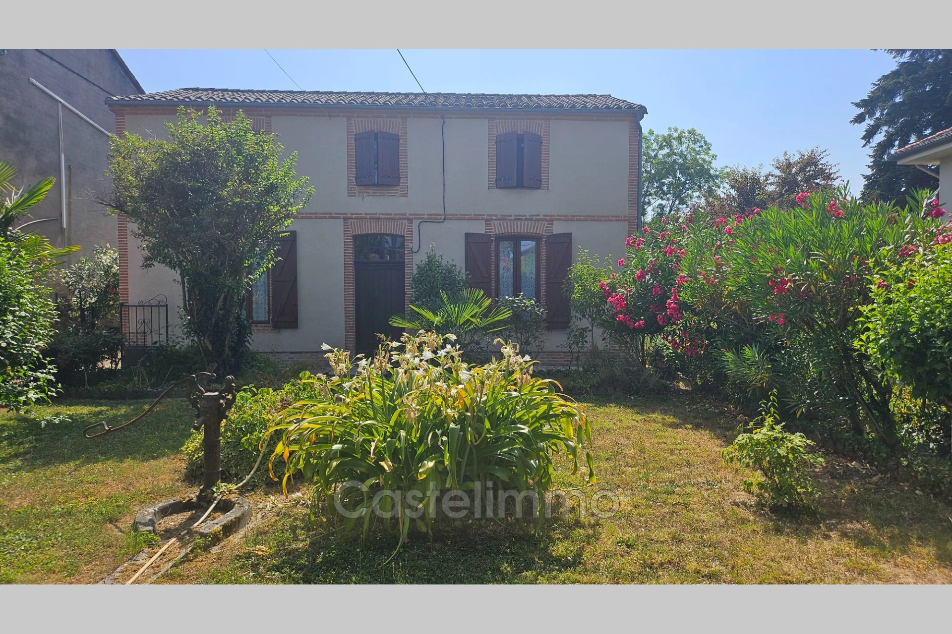 Maison 6 pièces 150 m² · à Castelsarrasin · 150 m² · 185 000 €