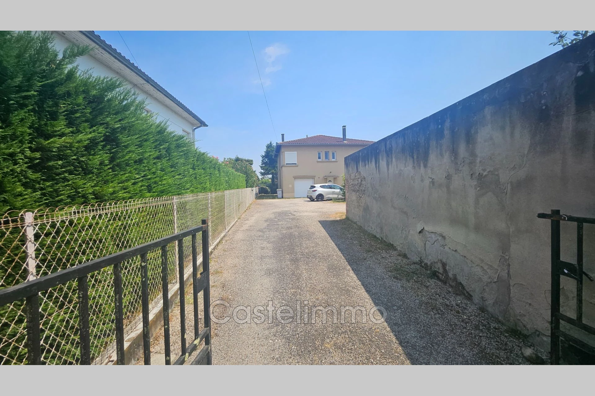 Maison 5 pièces 145 m² · à Castelsarrasin · 145 m² · 165 000 €