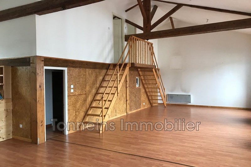 Location appartement Tonneins  