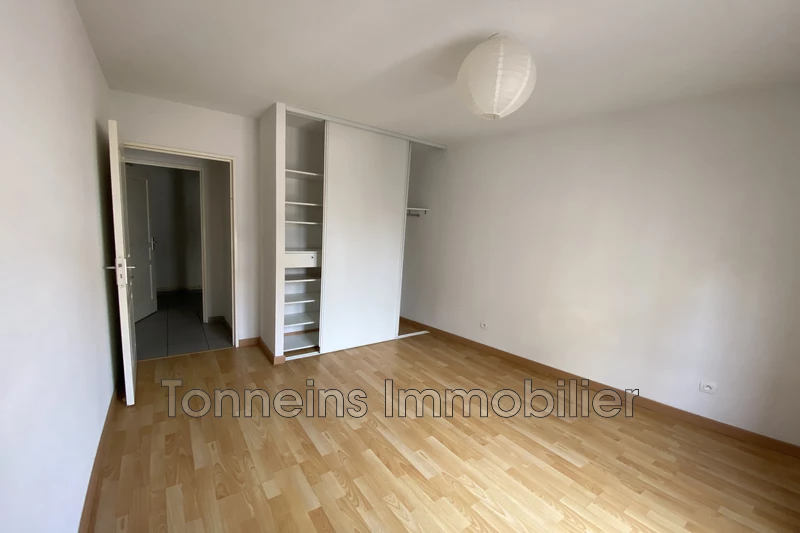 Location appartement Tonneins  