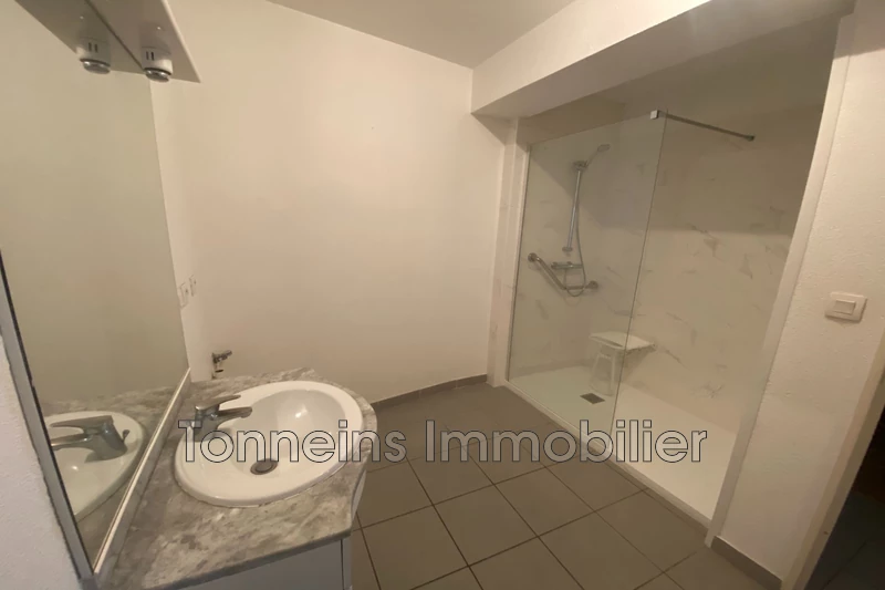 Location appartement Tonneins  