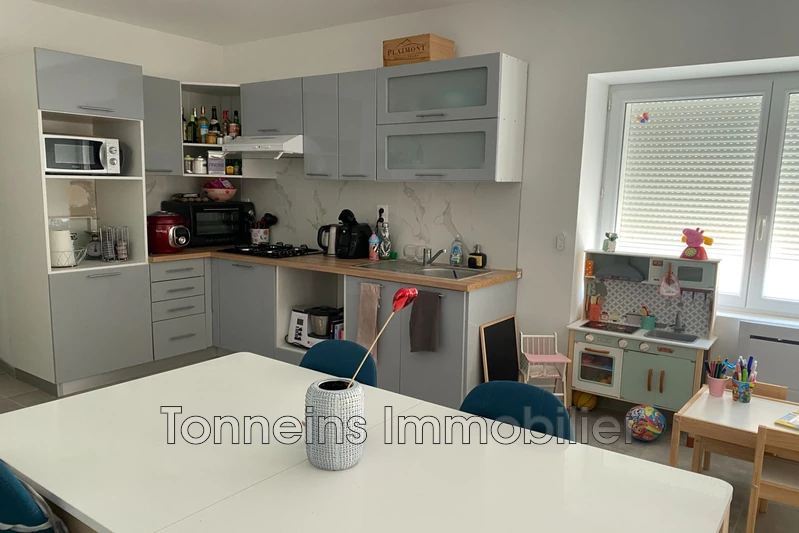 Location maison Gontaud-de-Nogaret  