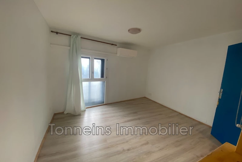 Location appartement Aiguillon  