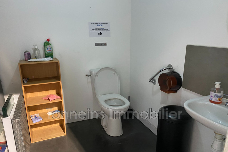 Professionnel local commercial Saint-Pardoux-du-Breuil  