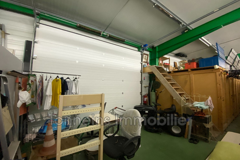 Professionnel local commercial Saint-Pardoux-du-Breuil  