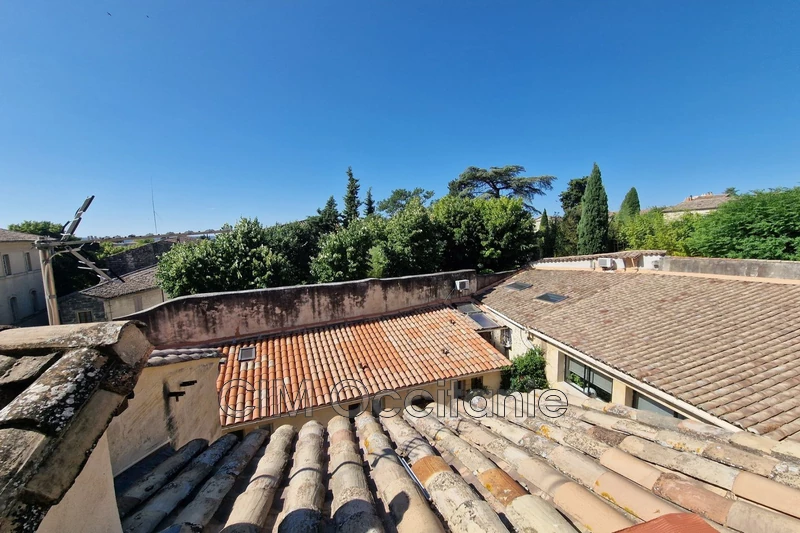 Location appartement Uzès  