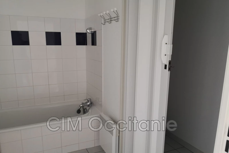 Location appartement Labastide-Saint-Sernin  