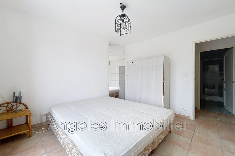 Location rez-de-jardin Vallauris  